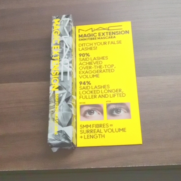MAC magic extension mascara - Picture 4 of 4